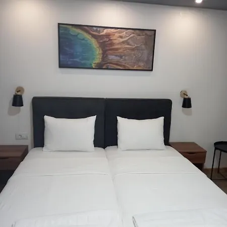 Prenociste Srebrno Jezero Otel Veliko Gradište