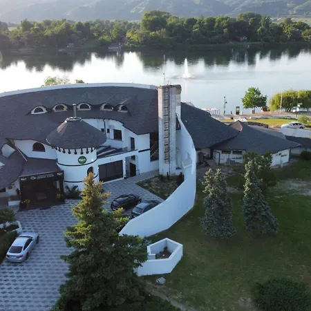 Hotel Prenociste Srebrno Jezero