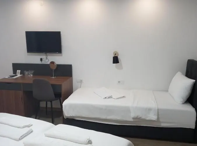 Hotel Prenociste Srebrno Jezero Veliko Gradište